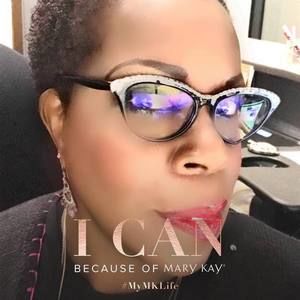 Meet your Posher, Phyllis